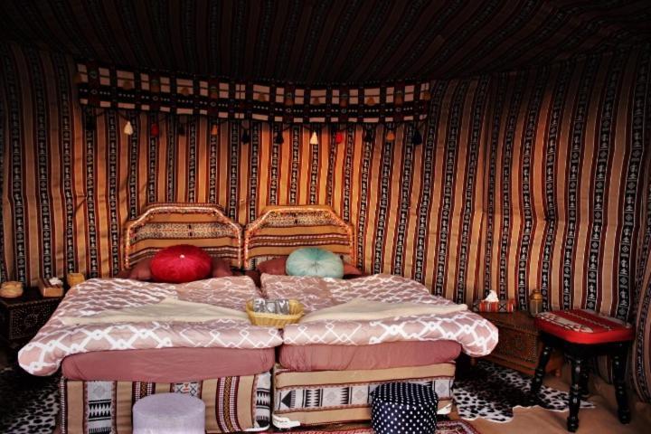 Legend Desert Camp Fulayj al Masha'ikh Esterno foto