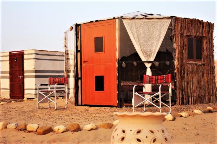 Legend Desert Camp Fulayj al Masha'ikh Esterno foto