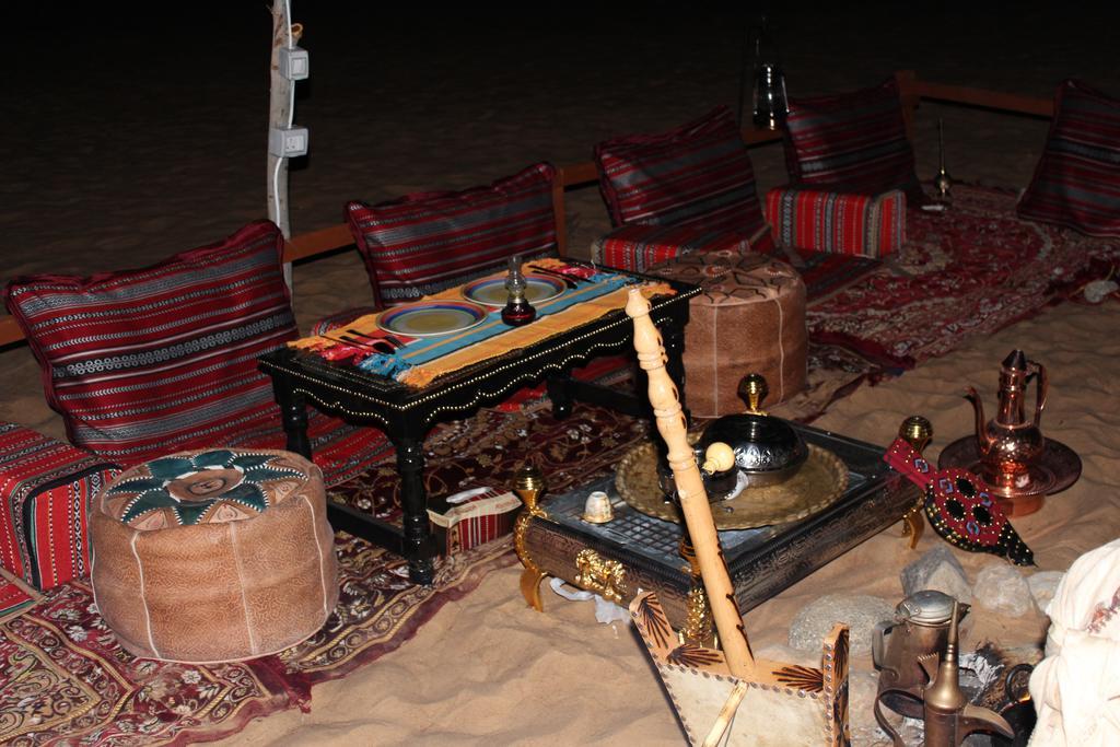 Legend Desert Camp Fulayj al Masha'ikh Esterno foto
