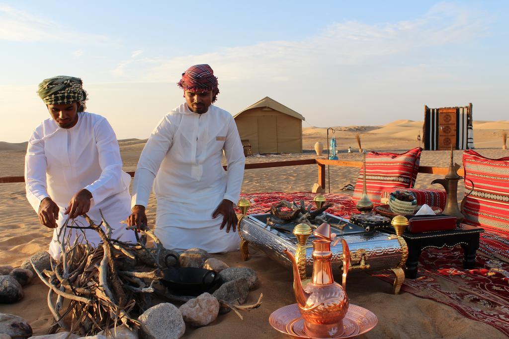Legend Desert Camp Fulayj al Masha'ikh Esterno foto