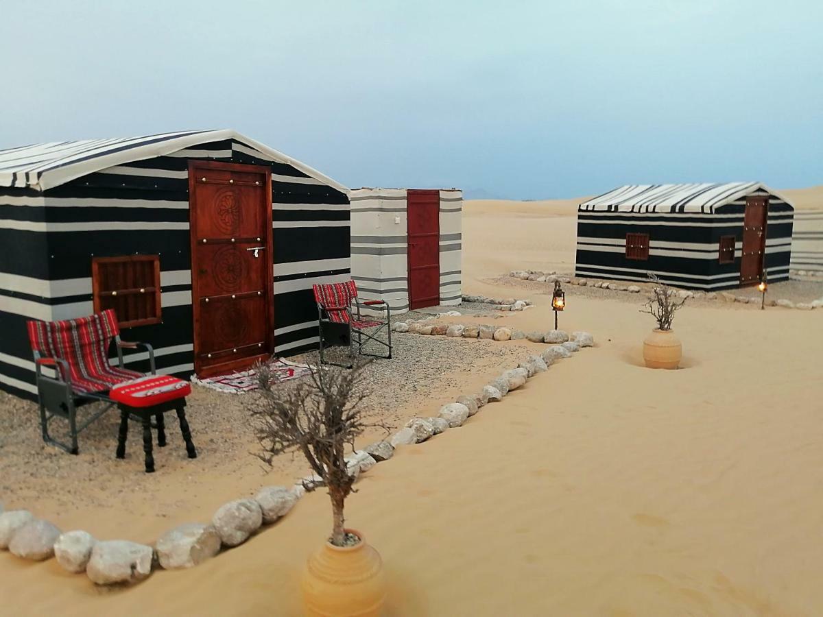 Legend Desert Camp Fulayj al Masha'ikh Esterno foto