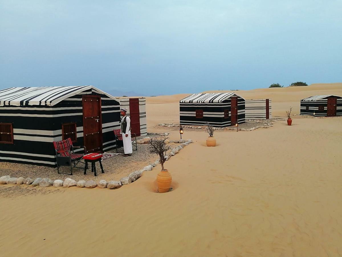 Legend Desert Camp Fulayj al Masha'ikh Esterno foto